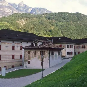  Apartamento Palazzo Lazzaris - Costantini - Dolomiti Del Cadore Italia
